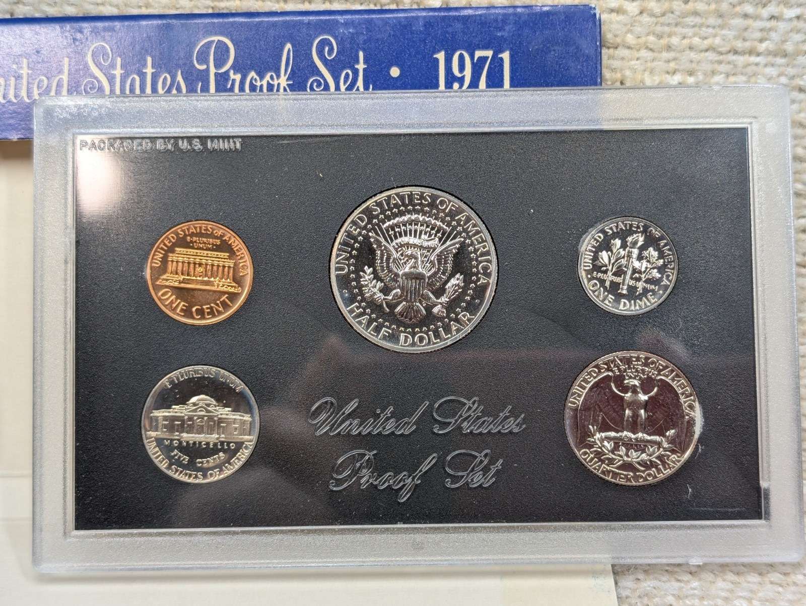 5 Proof Sets 1968-1972 Includes 3 Silver Halves 260541