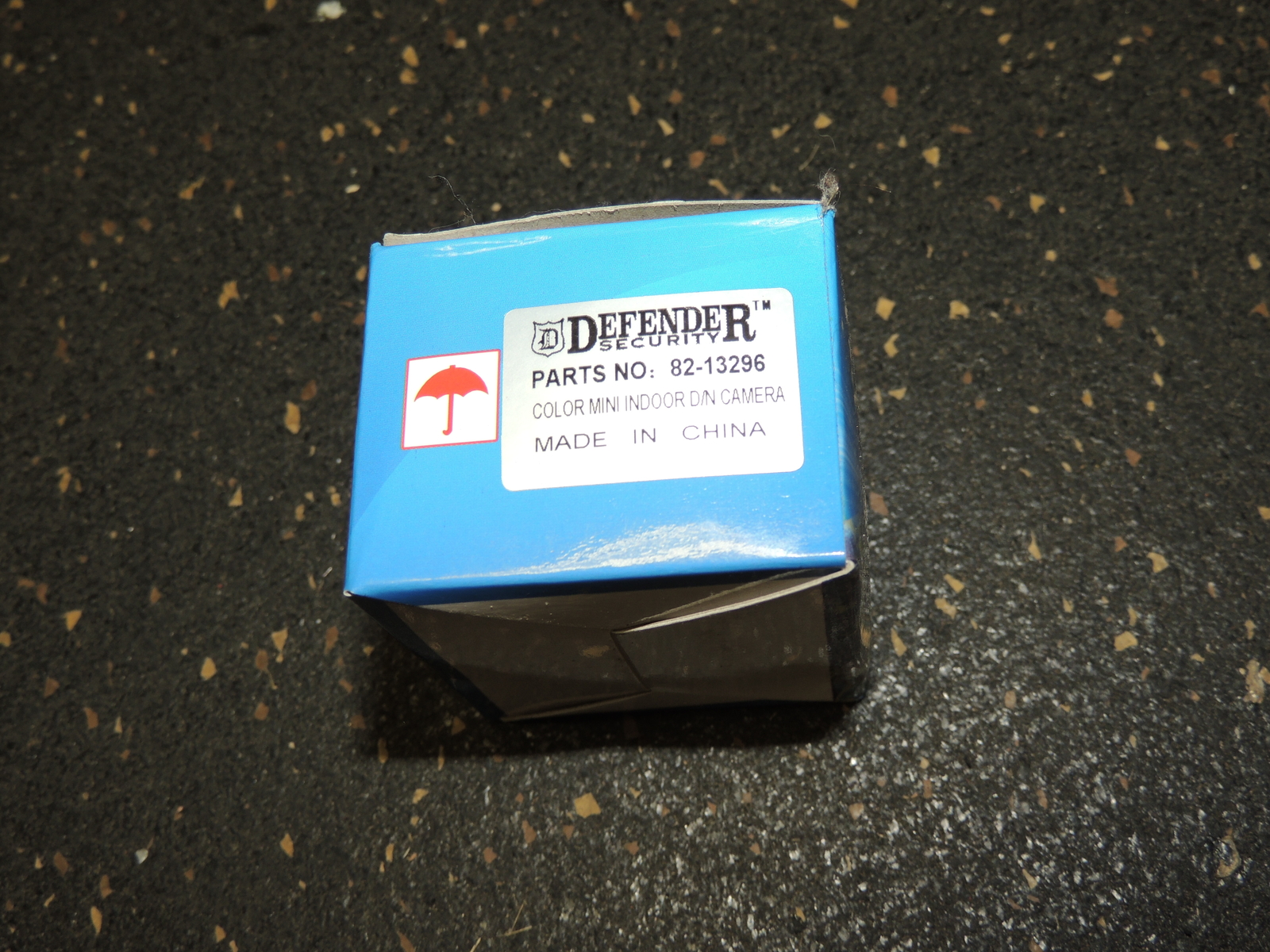 Defender Color Indoor Mini Spy Camera 82-13296