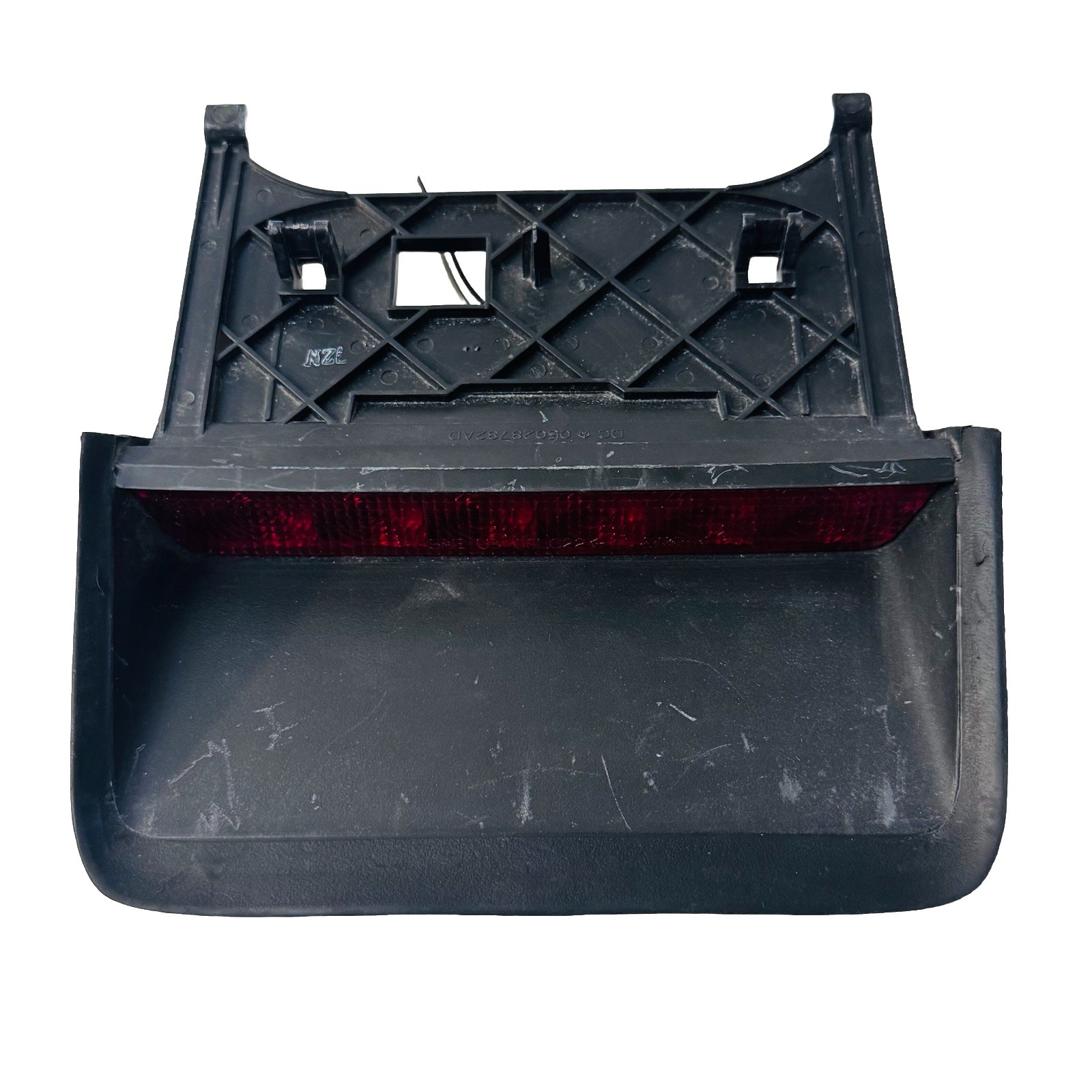 🪩 12-23 Dodge Challenger Rear High Mount 3rd Stop Brake Light Lamp 05028782AD