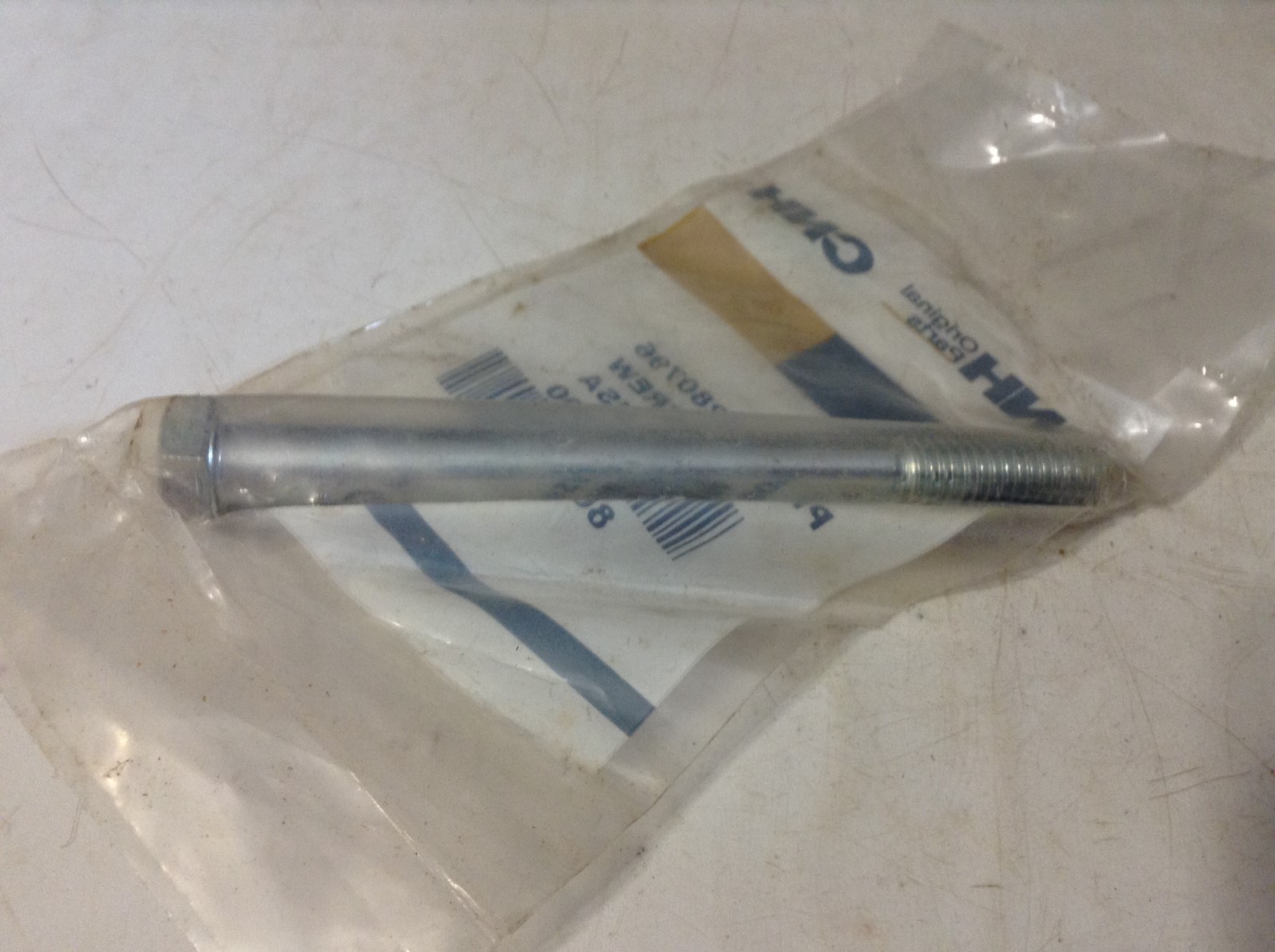 80280796 - A New Bolt For A David Brown 770A, 770B, 780, 885, 1200, 1210 Tractor