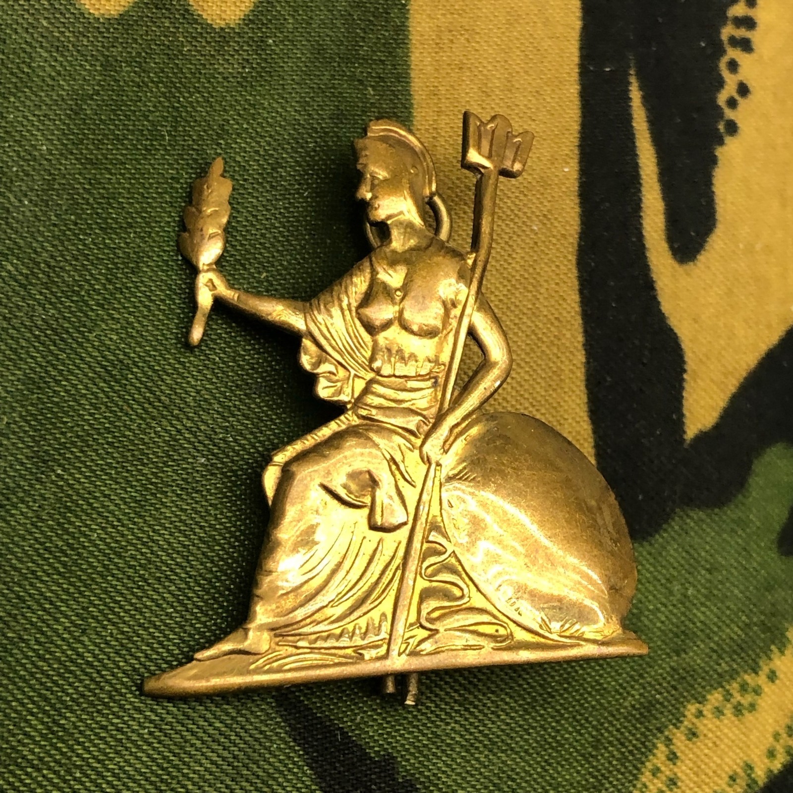Original WW2 British Army Cap Badge - Royal Norfolk Regiment