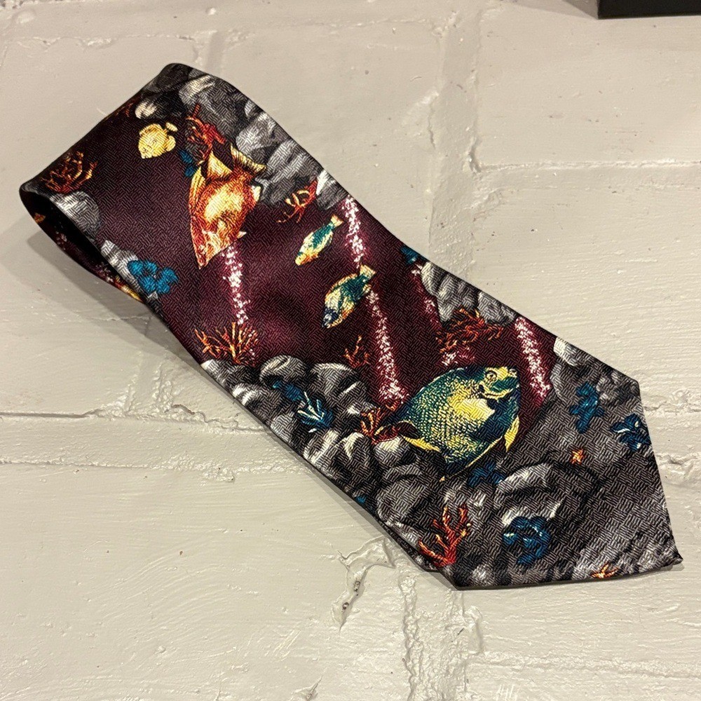 VTG Coral Reefs World Wildlife Fund (WWF) Collectible 100% Silk Necktie