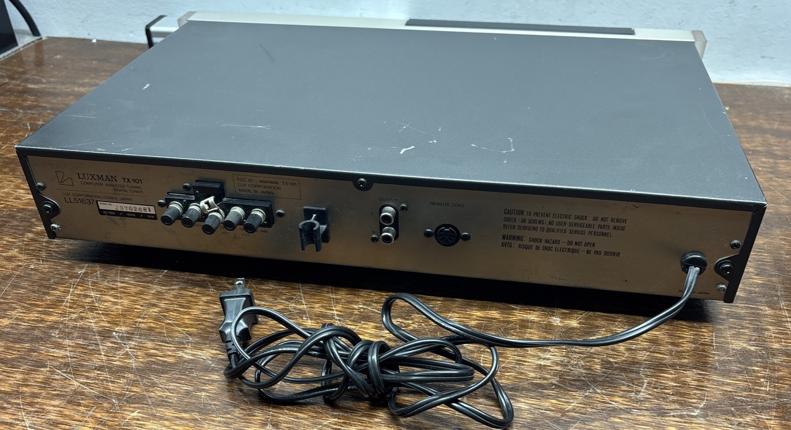 Luxman TX-101 Computer Analyzed Tuning Digital Tuner - Custom Blue LED Upgrade