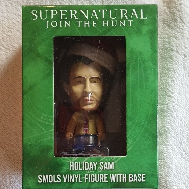 CultureFly Supernatural Smols Holiday Sam Vinyl Figure w/ Base, 1 Pack