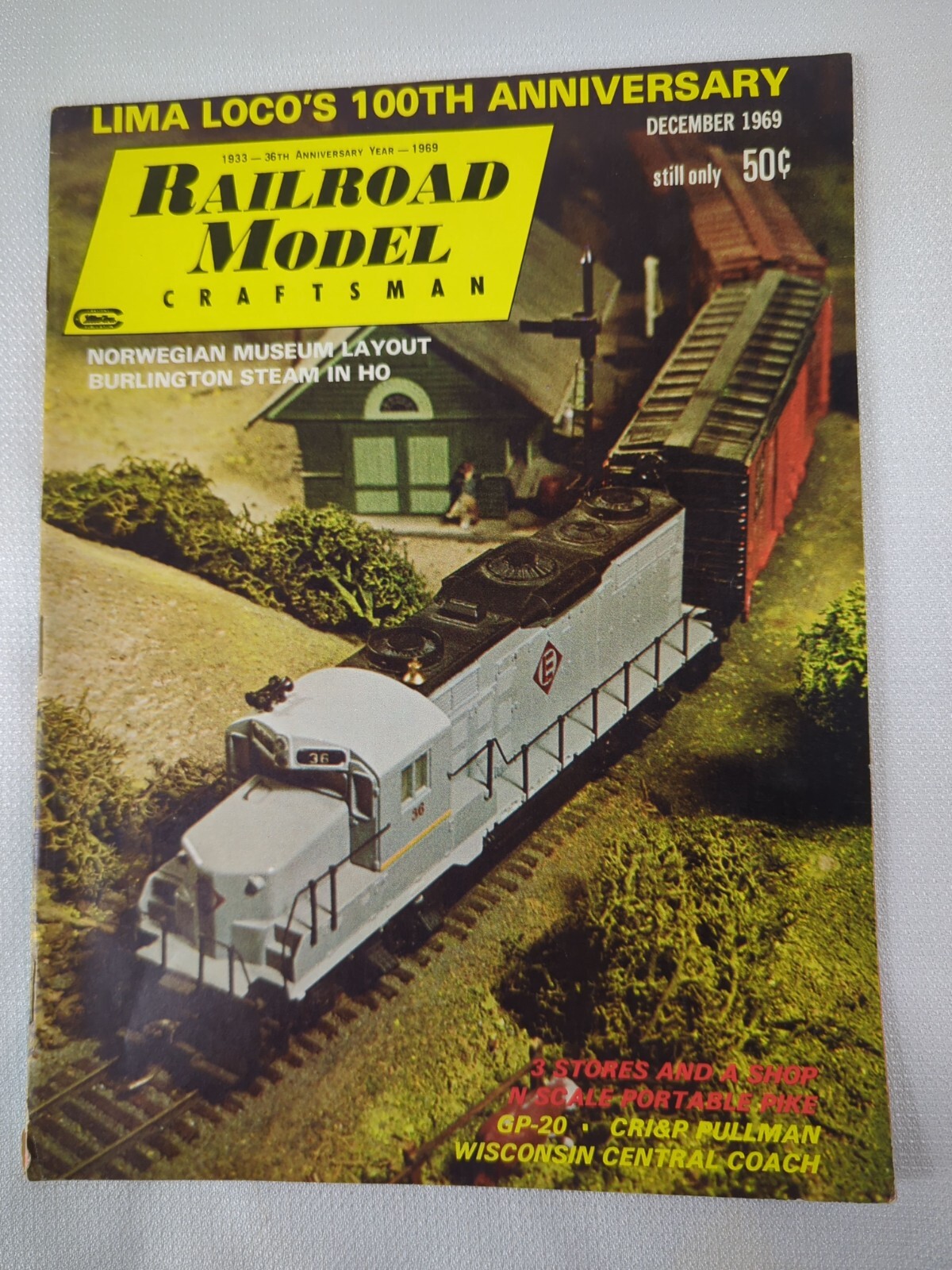 Railroad Model Craftsman December 1969 Vol. 28 No. 7 (NU) (7W)