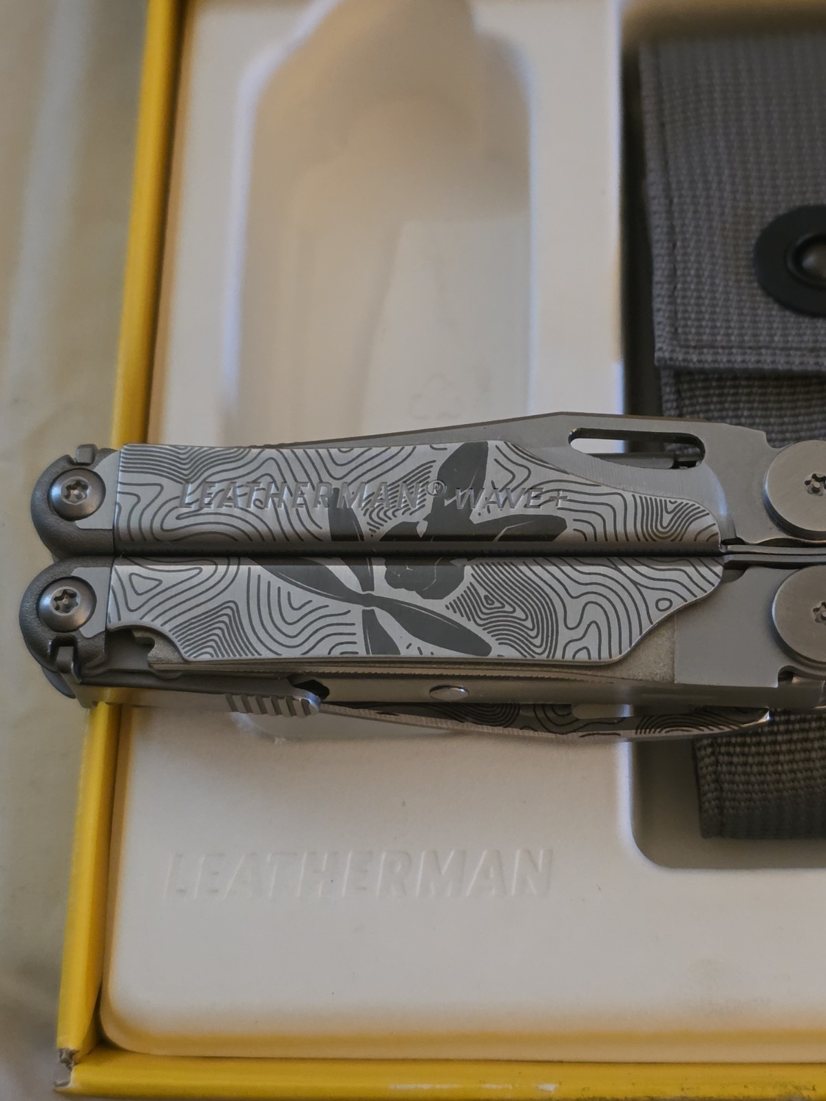 RARE Custom Shop Leatherman Wave Plus Multi-Tool Black & Silver Design New Nice