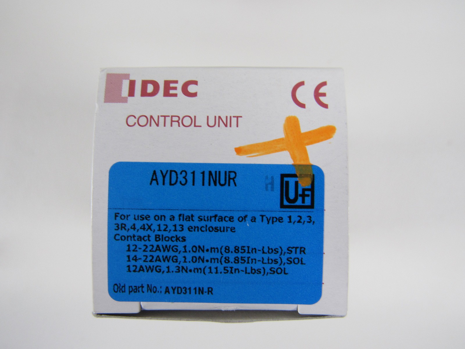 IDEC AYD311NUR Push-Pull 40mm E-Stop Button