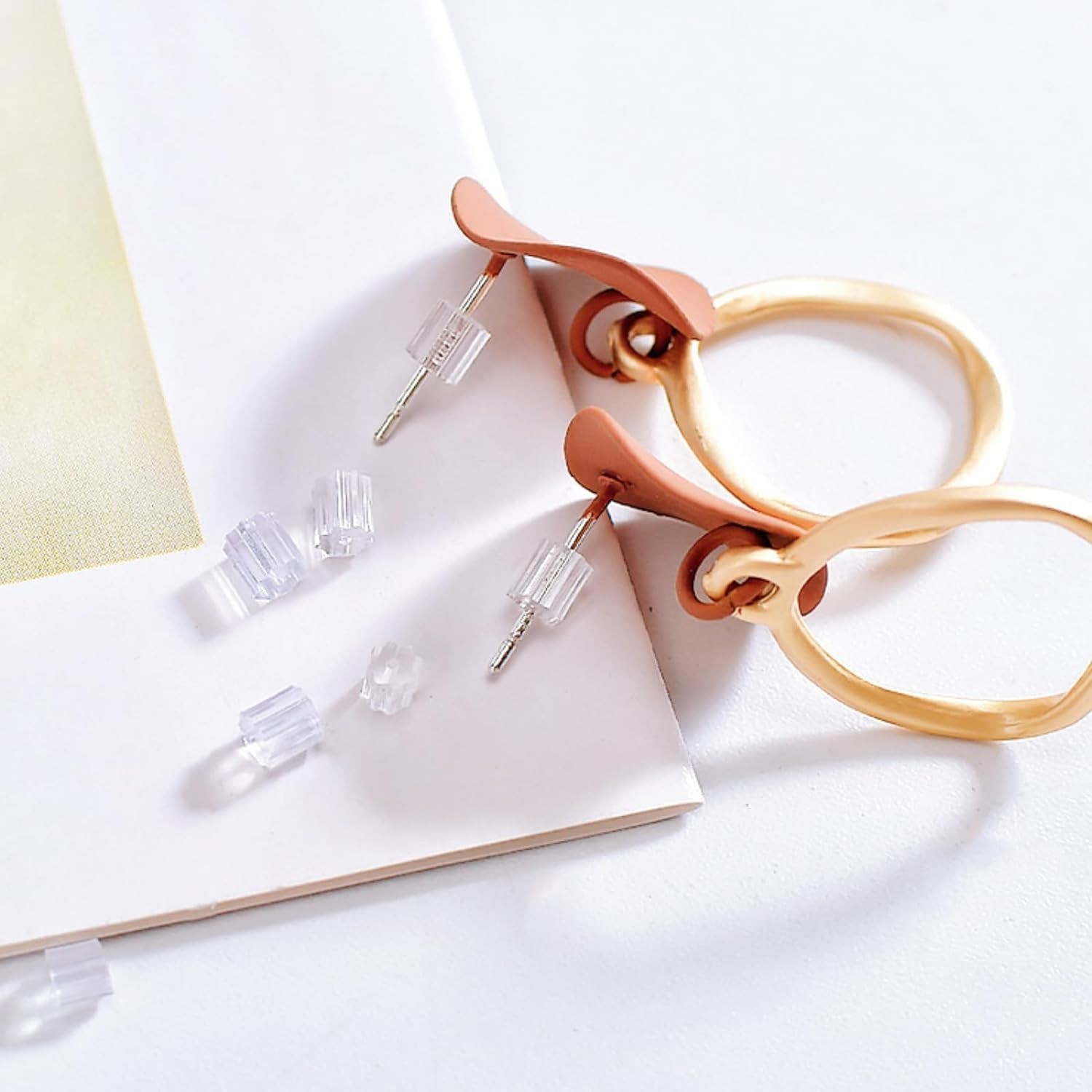 Invisible Silicone Earring Backs - 200PCS Comfortable & Secure for All Earrings