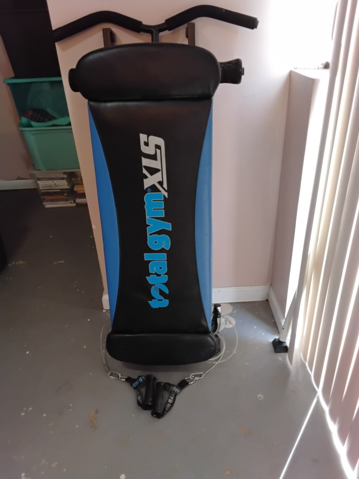 Total Gym STX Crunch Machine Abdominal Exerciser Black Blue Foam Handles
