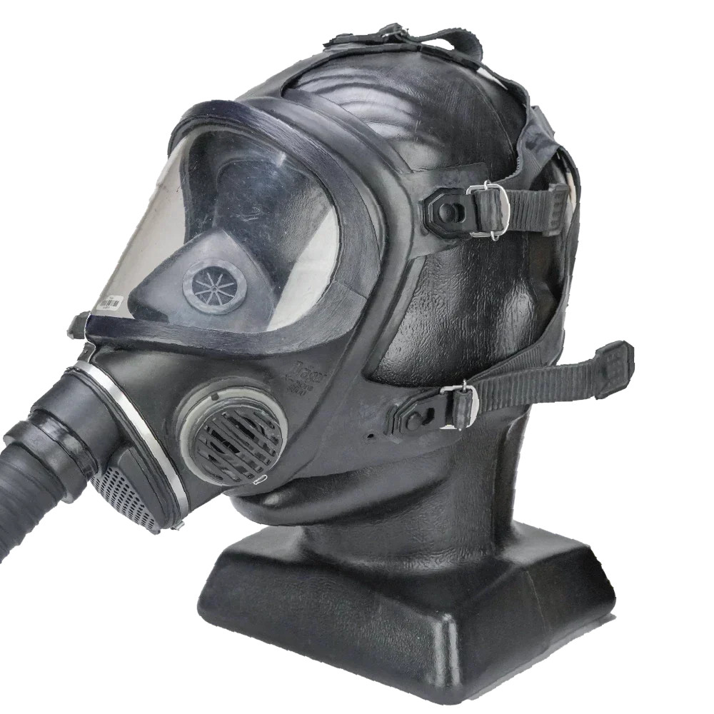 Drager Respirator w/ Pouch