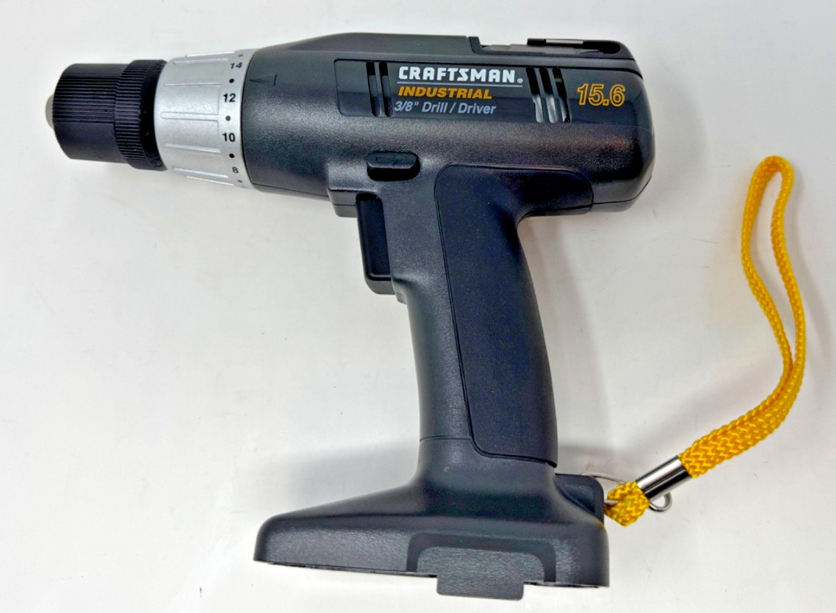 CRAFTSMAN PROFESSIONAL 15.6 Volt 3/8" Drill 973.271970