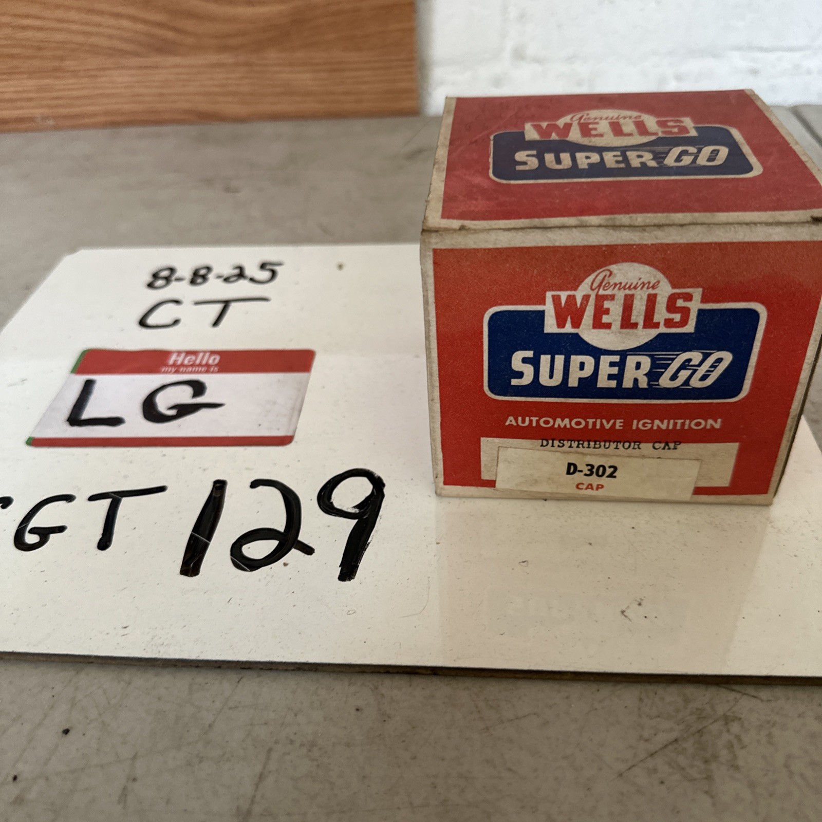 Wells  D302 distributor cap