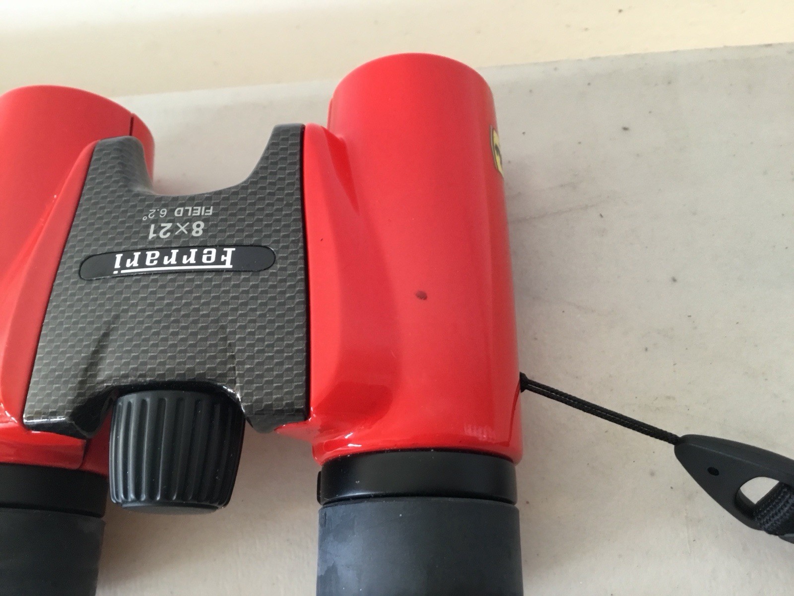 Olympus Ferrari Speed View 8 X 21 Binoculars With Case And Strap