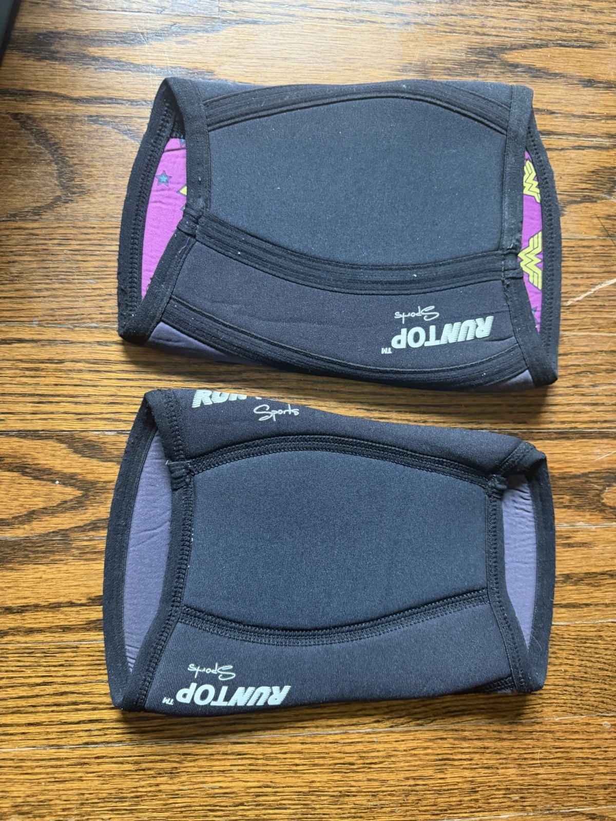 RUNTOP Knee Wraps Wonder Woman Design Black Purple Yellow Set of 2