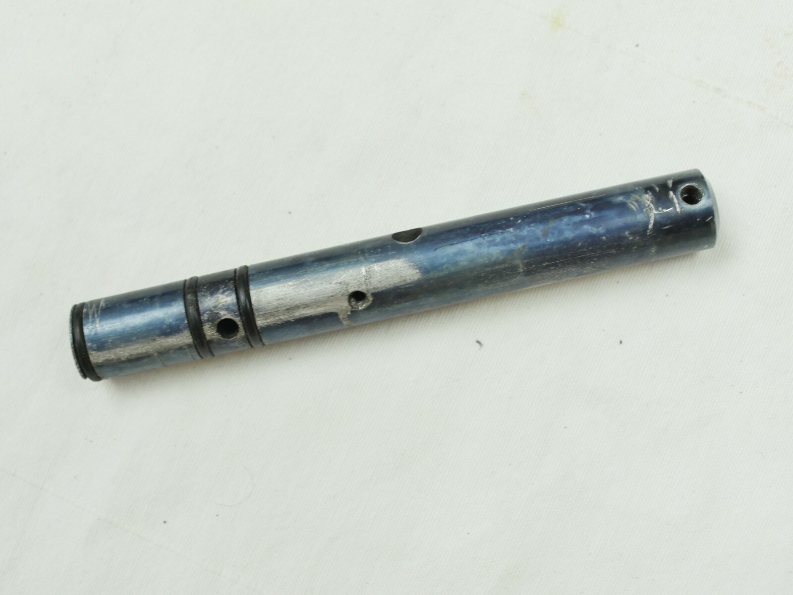 Bad Shape KP2 bolt. See photos. Chip and wear - she984