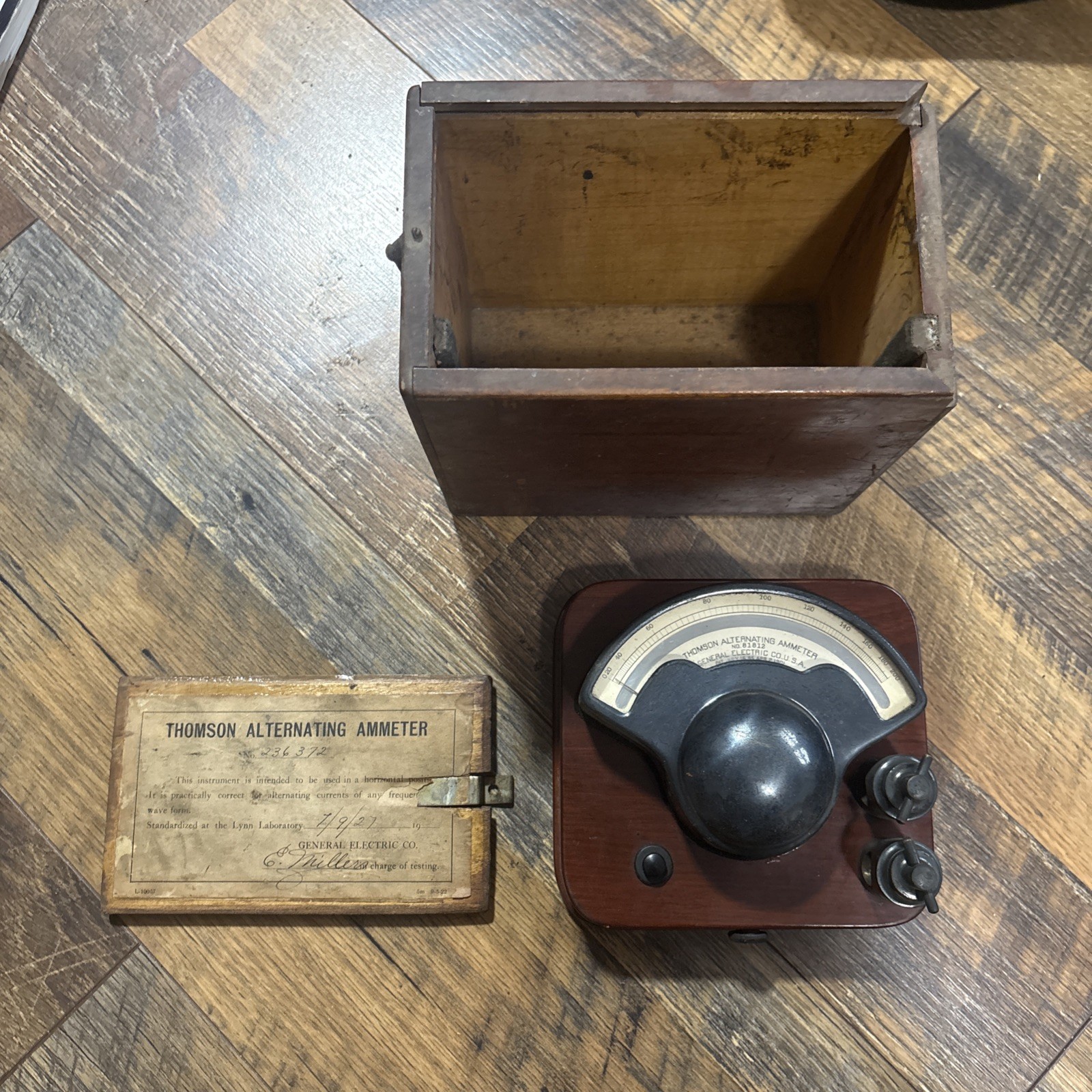 Thompson Alternating Ammeter With Box No. 236372 Type P General Electric Co.