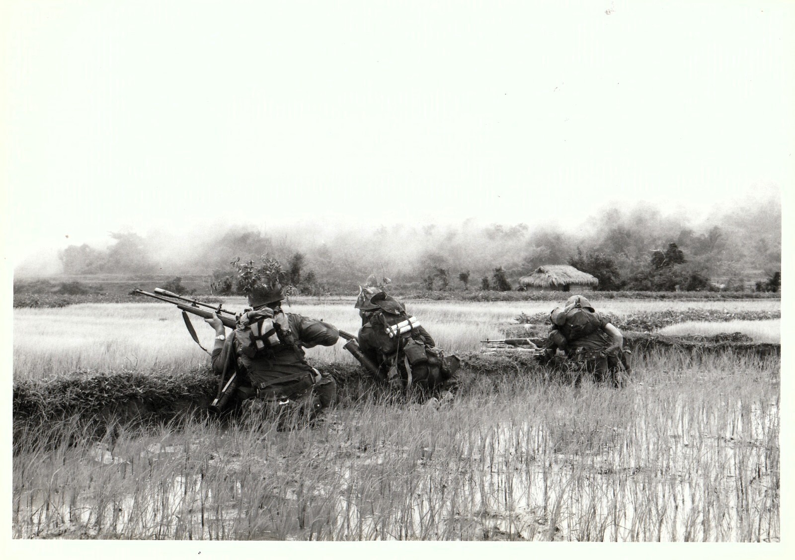 VINTAGE PHOTO VIETNAM: 3rd MAR DIV, G COMPANY, 2ND BN, 9TH MARINES, 12 DEC 65