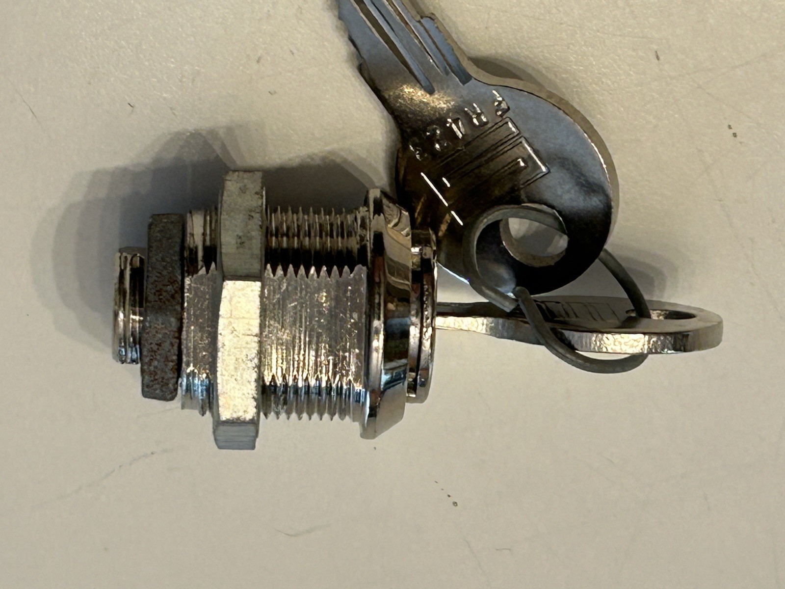 Steelcase Replacement Lock Cylinder Plug Core with 2 keys - NOS