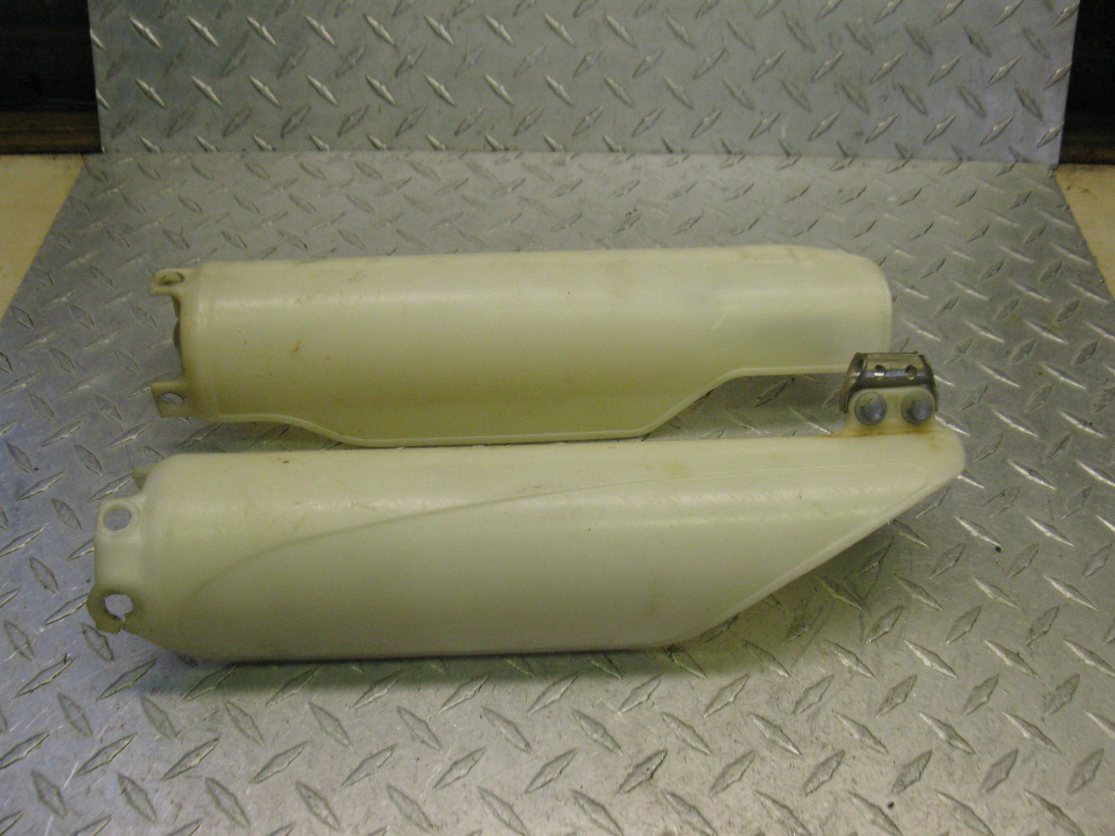 CRF450 HONDA 2003 CRF450 03 FORK GUARDS