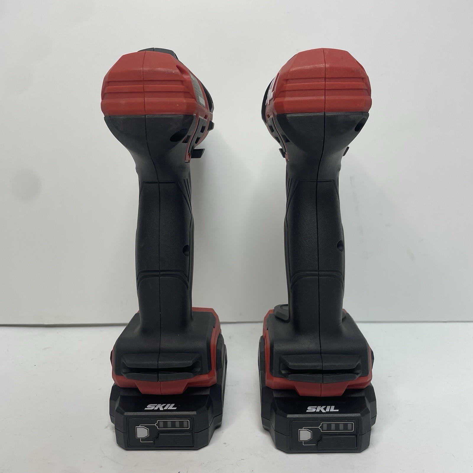 Skil Power Tool Set – Drill, Impact, Multitool, Charger, Batteries (2), Light