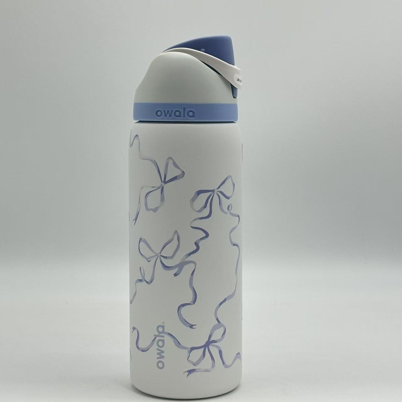 32 oz Owala Water bottle Tied and Ture FreeSip Blue Bow Bottle