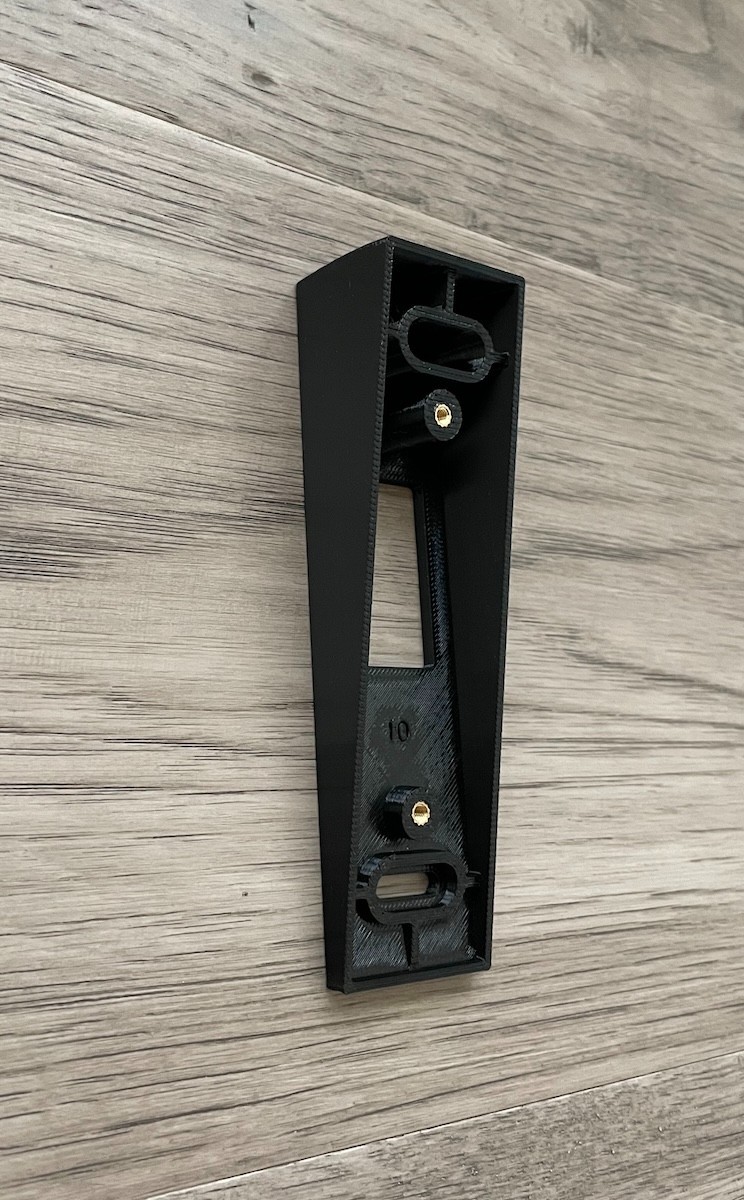 Ring Wired Doorbell Pro 3rd-Gen Retinal 4K Wedge (Down Tilt 5º to 20º)