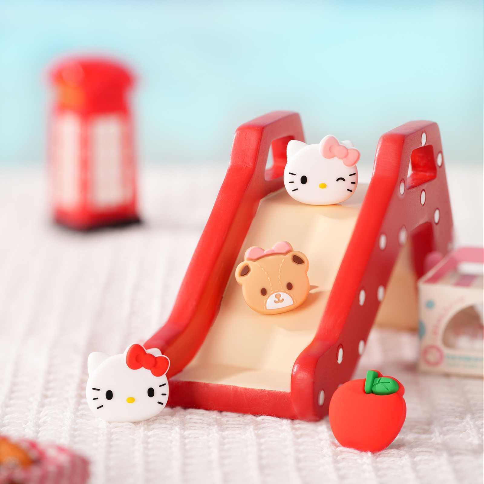 GeekShare X Sanrio Protective Case HardShell for Nintendo Switch/OLED HelloKitty