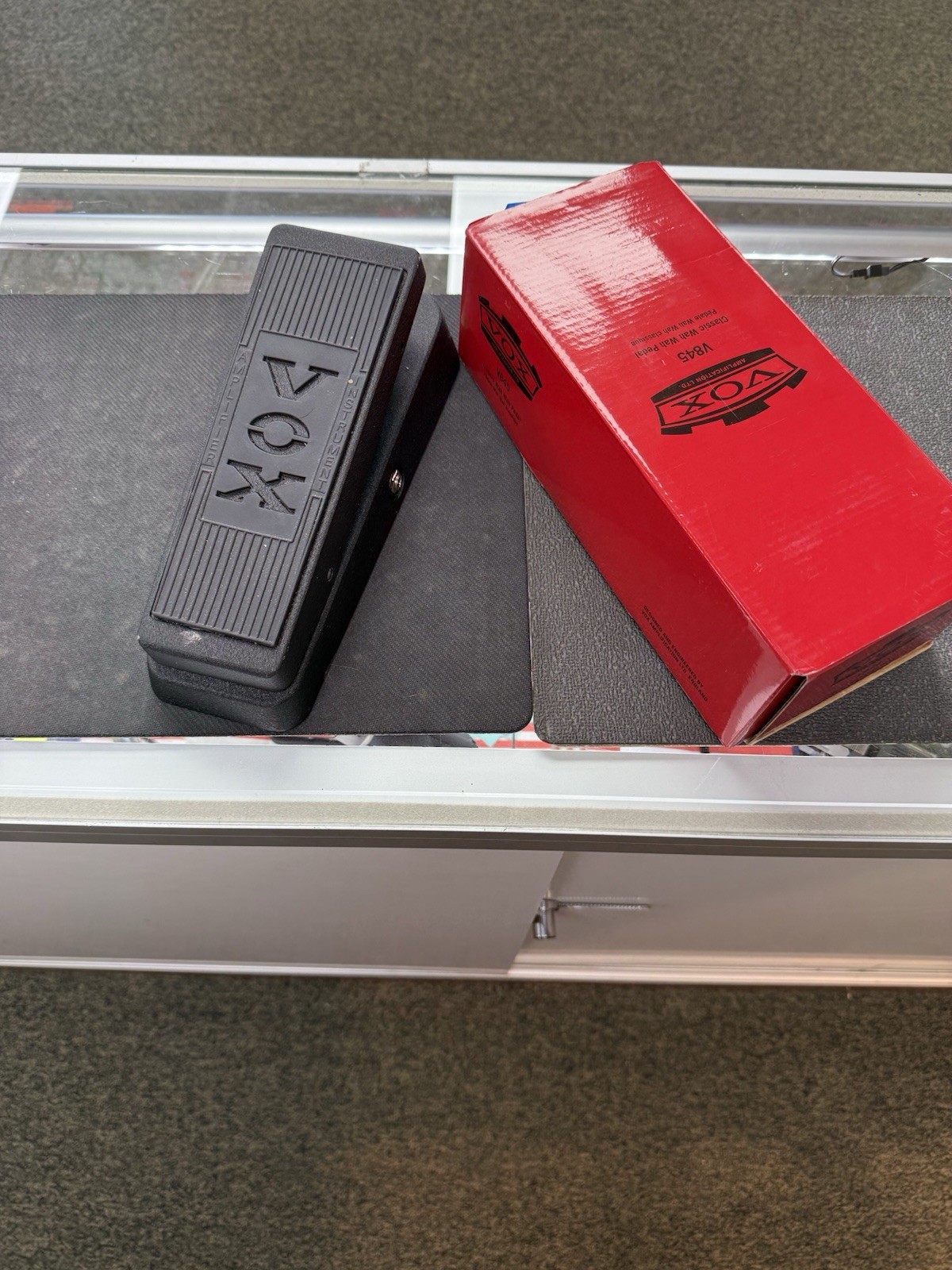 VOX V845 Classic Wah Guitar Effect Pedal