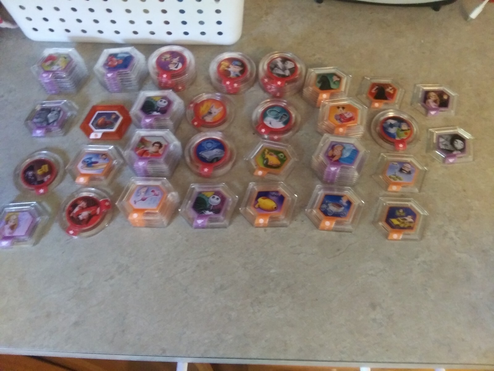 disney infinity power discs lot of 104 GREAT LOT FREE SHIPPING