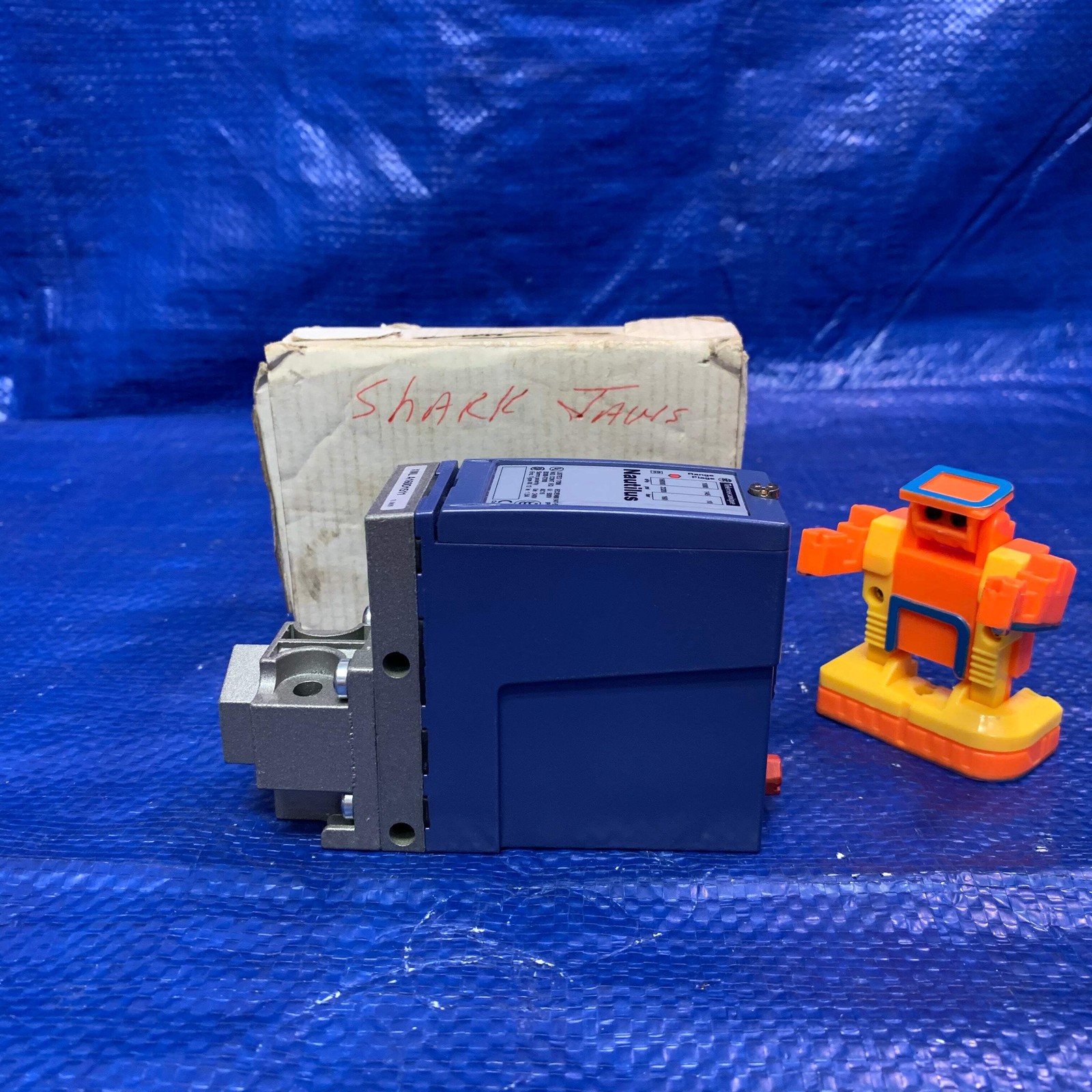 Telemecanique XMLA160D1S11 Pressure Switch (Open Box)