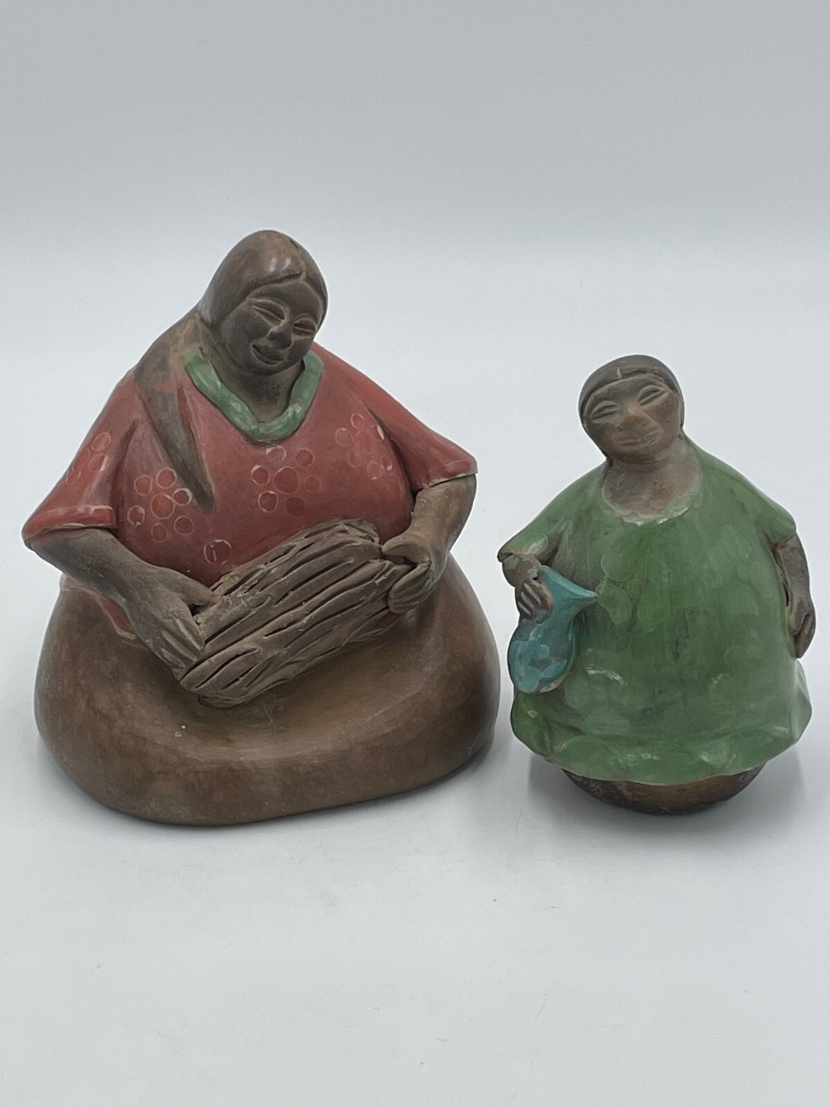 2 Peru Pottery Clay Painted Female Woman Figure Seated Chulucanas Angelica Silva