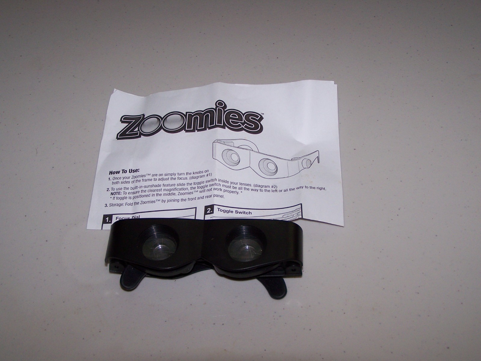 Zoomies Hands Free Binoculars 4X Magnification Zoom Enlarge Glasses VGUC