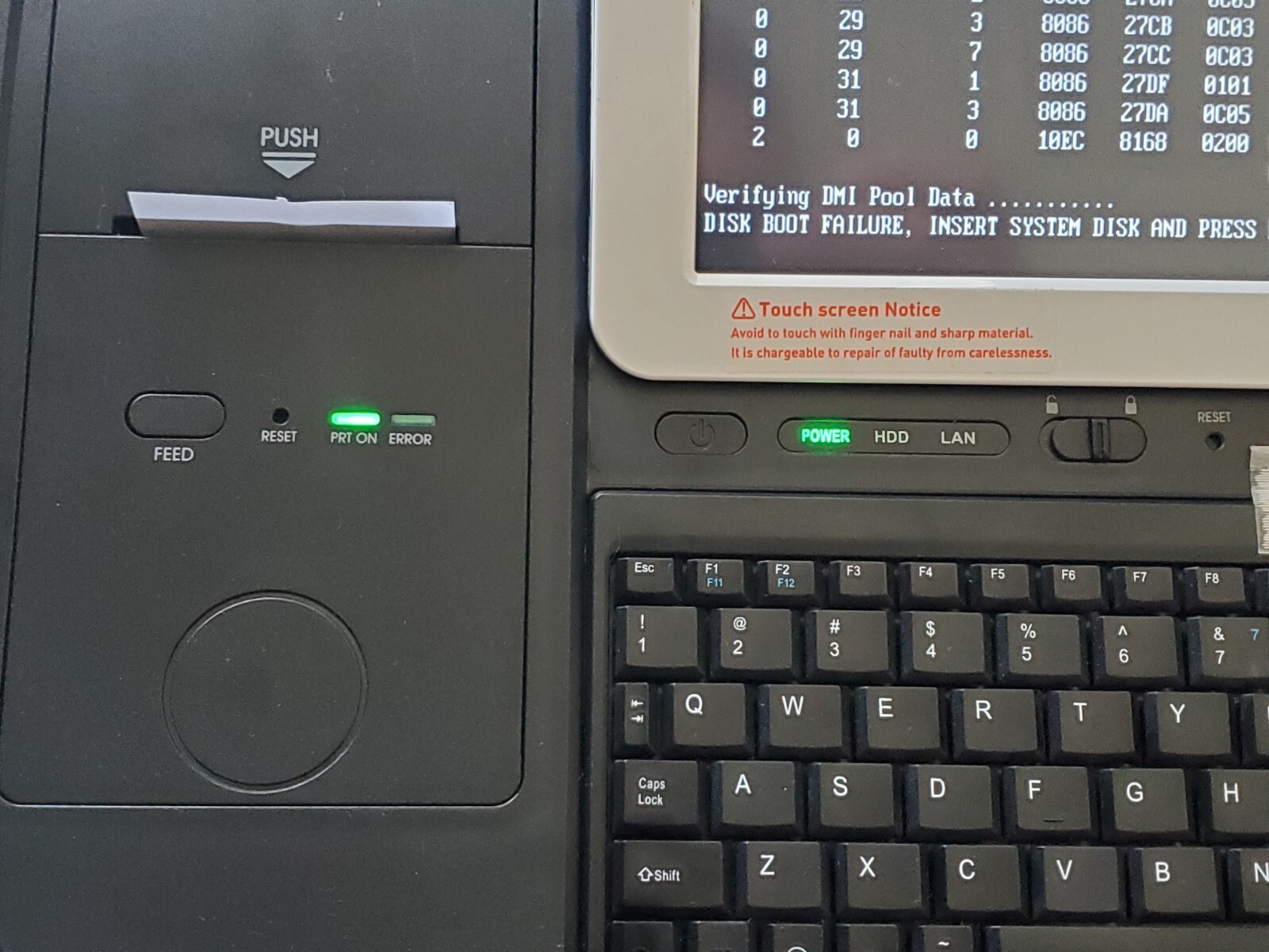 UP SOLUTION UP-3000 POS SYSTEM TOUCHSCREEN.UNIT ONLY.FOR PARTS.