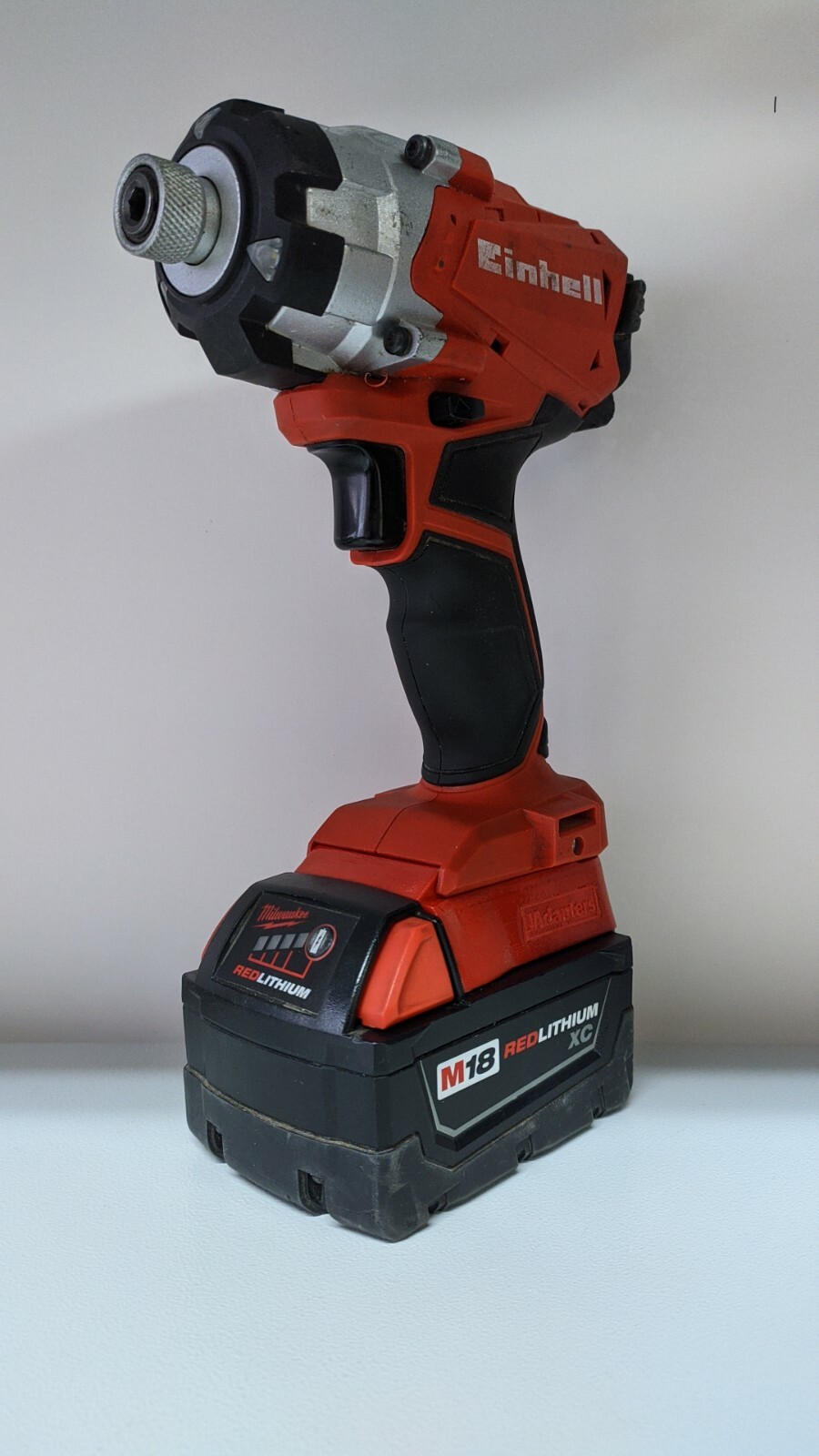 Milwaukee M18 batery - Einhell 18V Tool adapter ( Jadapters )