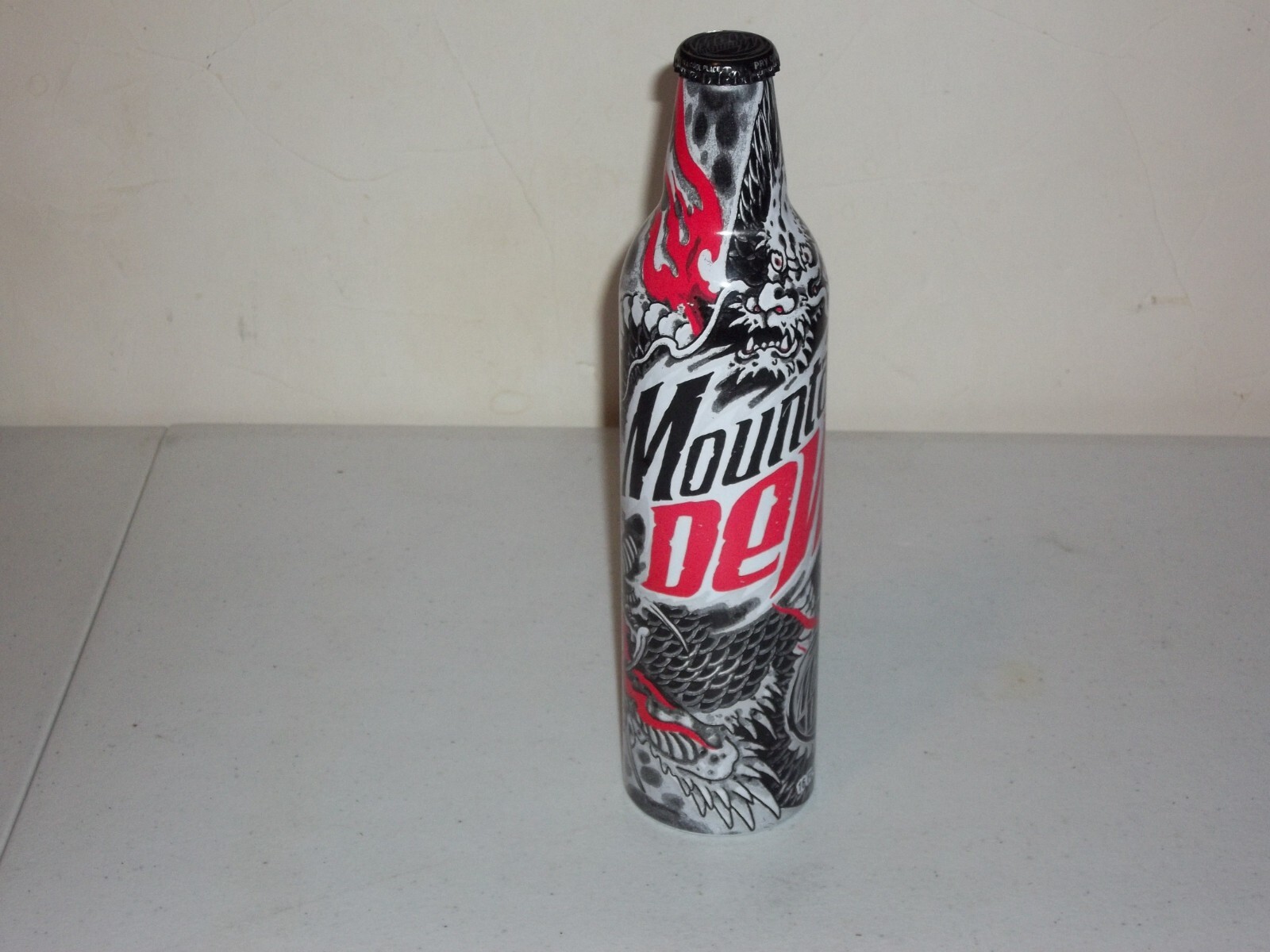 RARE Mountain Dew Bottle Green Label Art Unopened Full 16 fl oz DRAGON NICE L@@k