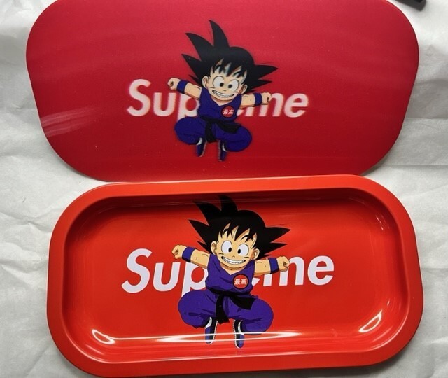 Rolling Tray With Magnetic Lenticular 3D Effect Lid 8.25'' x 4.25'' With Design