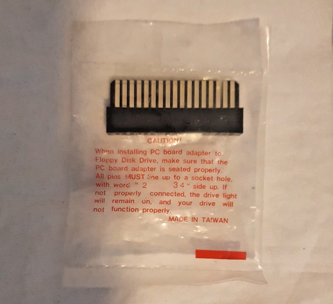 VINTAGE, 34 PIN FLOPPY DRIVE CONNECTOR TO EDGE CONNECTOR ADAPTER, NOS