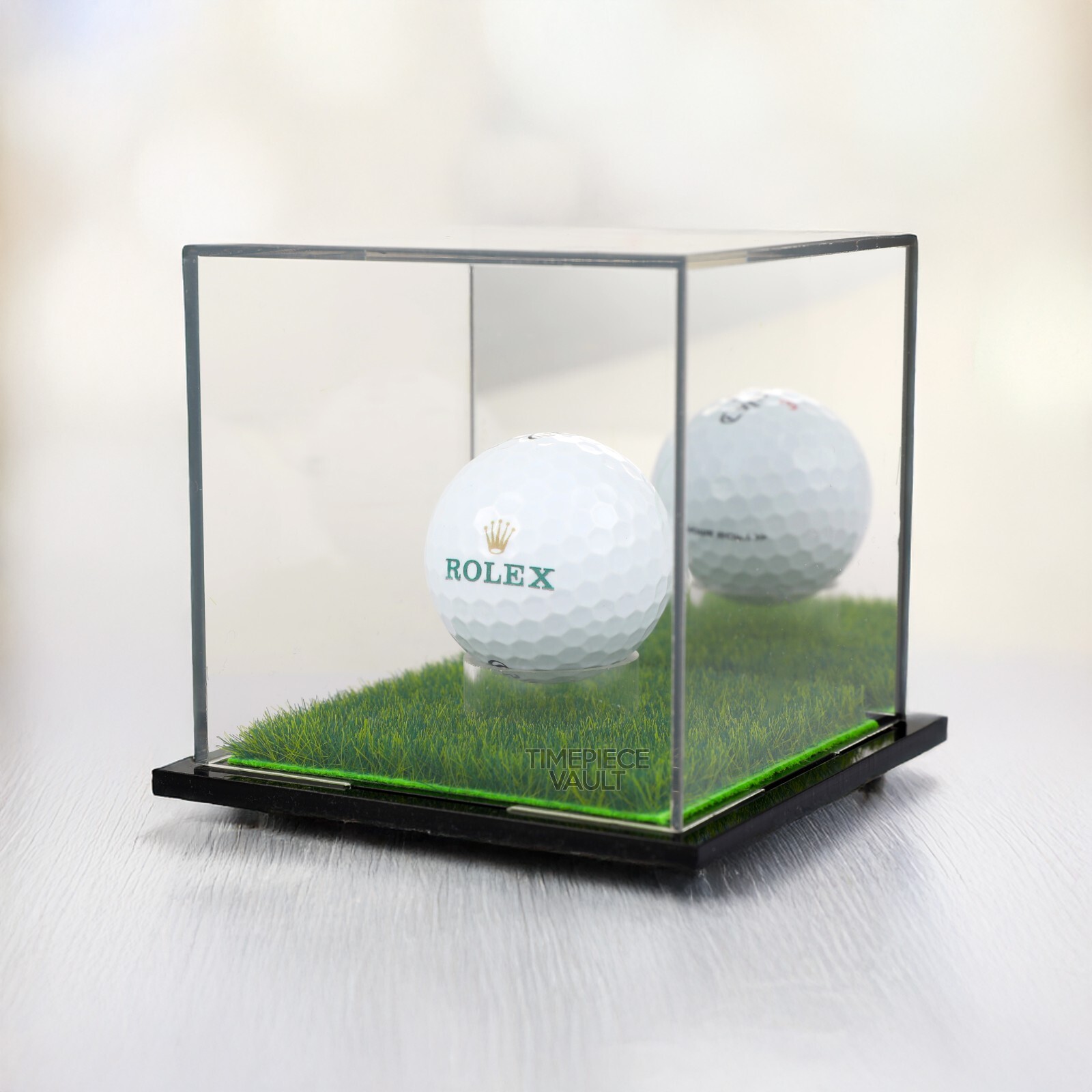 Great Gift-Acrylic Clear Golf Display Case w/ Authentic Rolex Callaway Golf Ball
