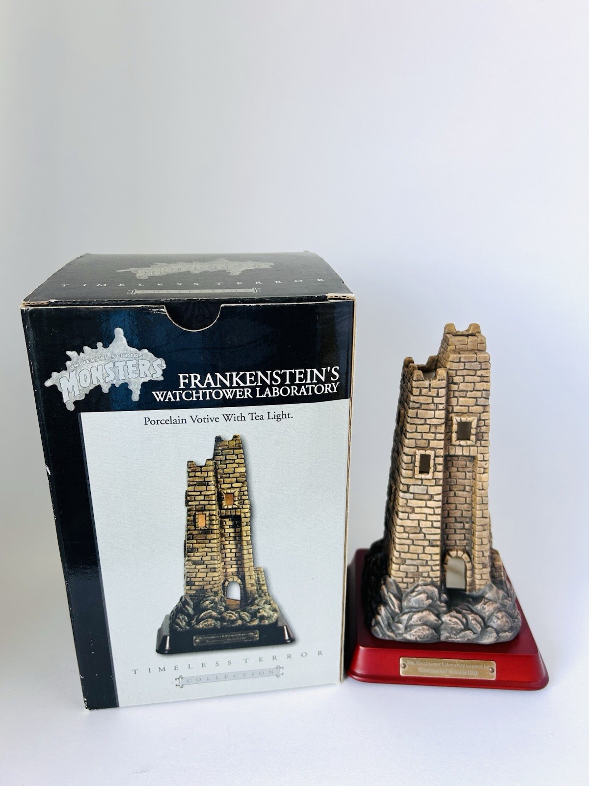 Universal Studios Monsters Timeless Terror Frankenstein’s Watchtower Lab Votive
