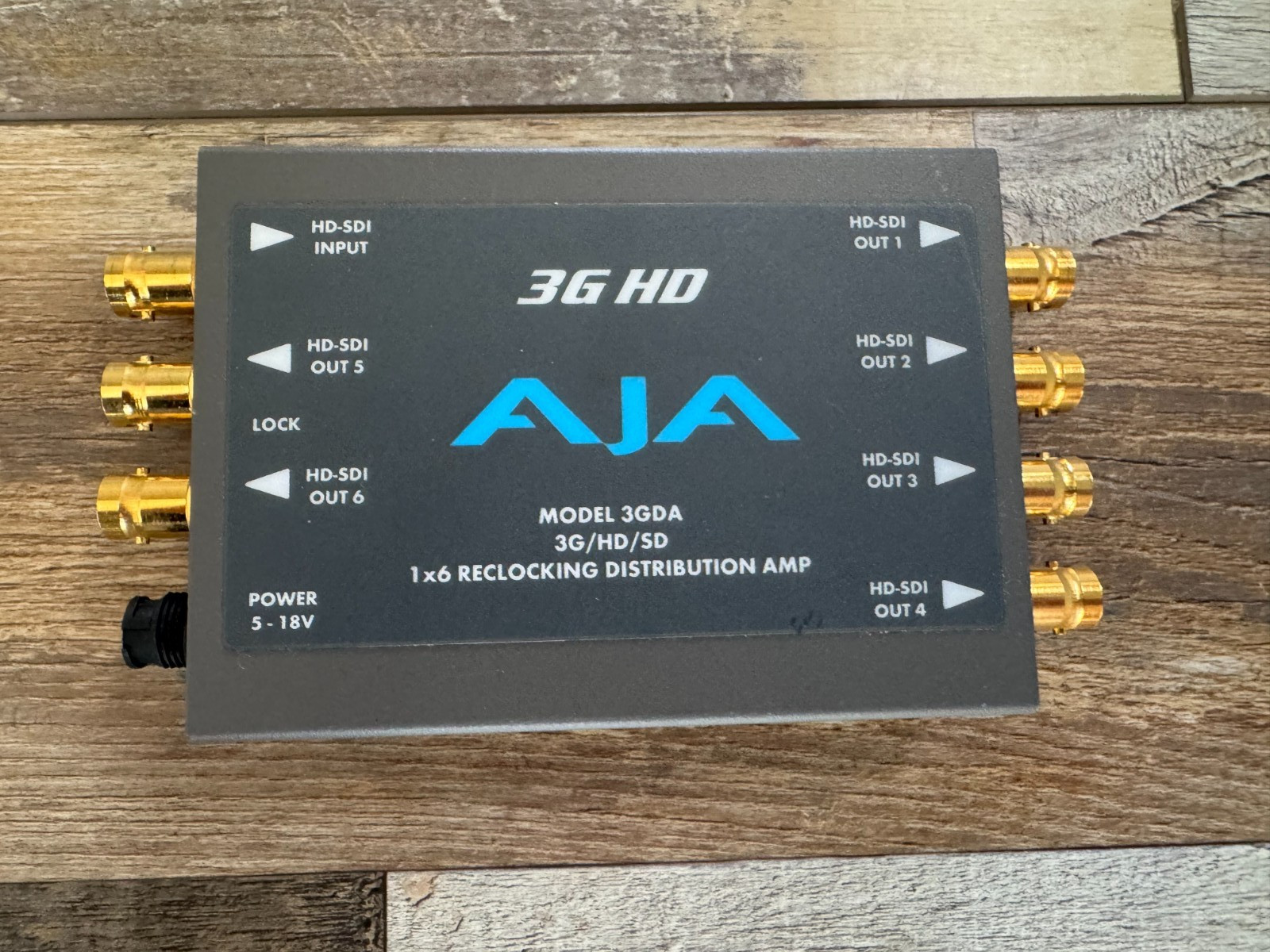 AJA 3GDA 1x6 3G/HD/SD Reclocking DA W/Power Supply
