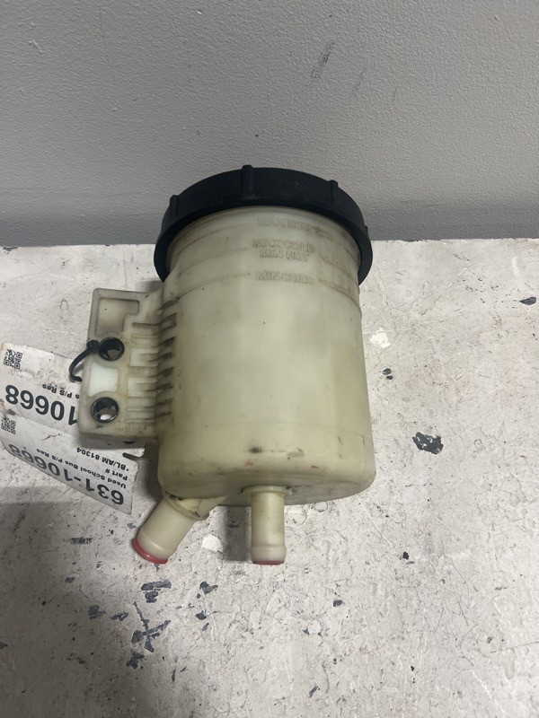 2011 International School Bus Power Steering Reservoir 4043004C91 (631-10668)