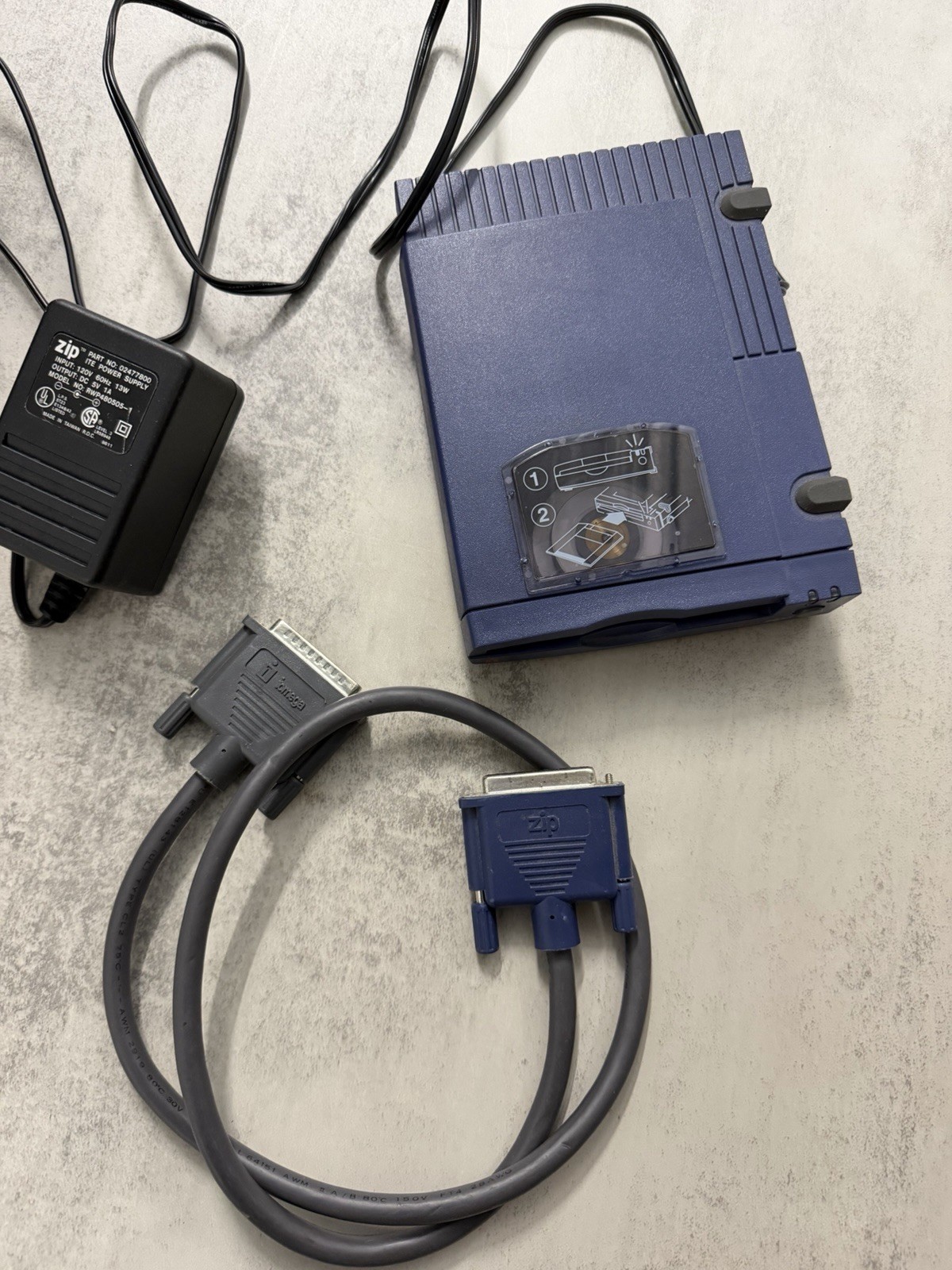 Iomega Zip Drive External Parallel Port with Cable and Power Supply