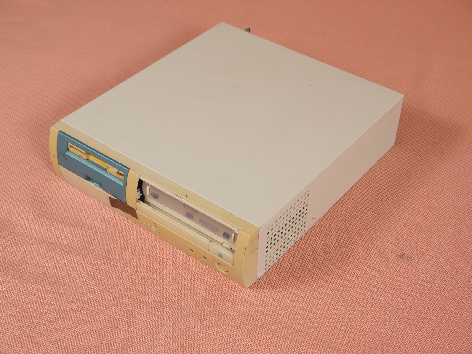 Vintage MSI Hermes 650 MS-6232 Computer Pentium 4 1.6Ghz