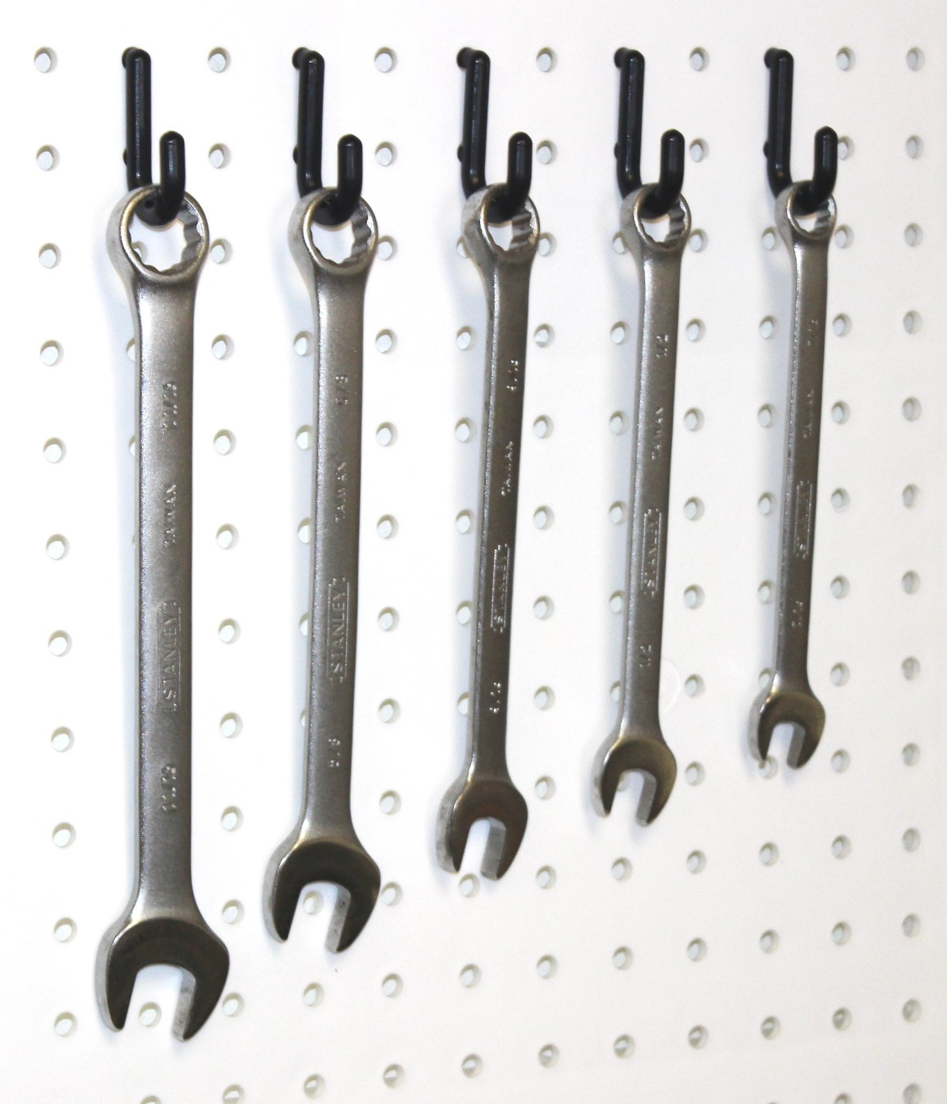 Pro 75 Peg Hook Kit & Bins - Shelf Hanger Garage Storage Pegboard Hanging Set