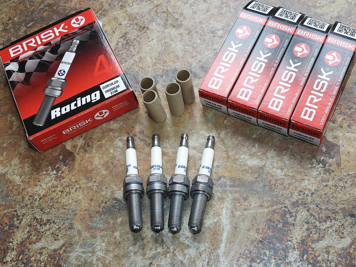 4x BRISK COR10LGS Upgrade Racing Spark Plugs fit: BMW S1000R/RR/XR - 2008-2026