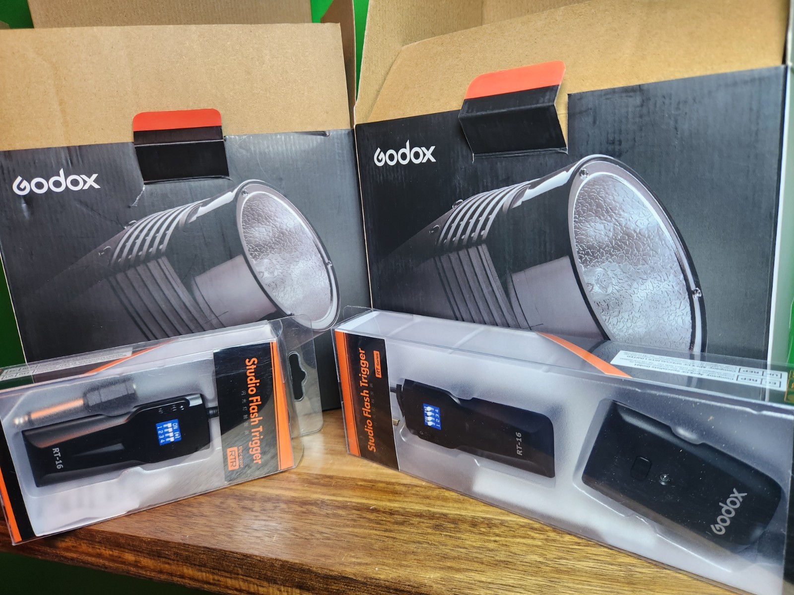 2X K-180A Strobe Light Kit, 180Ws Studio Strobe Light Kit for Photography READ!!
