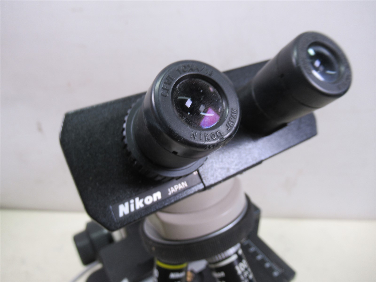 Nikon Alphaphot 2 YS2 Binocular Microscope 4 Objectives 2 Eyepieces Lab Medical