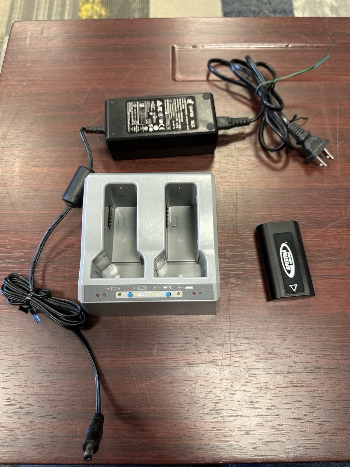 Spectra Precision SP60 GNSS Receiver Kit – Excellent Condition – Complete Kit