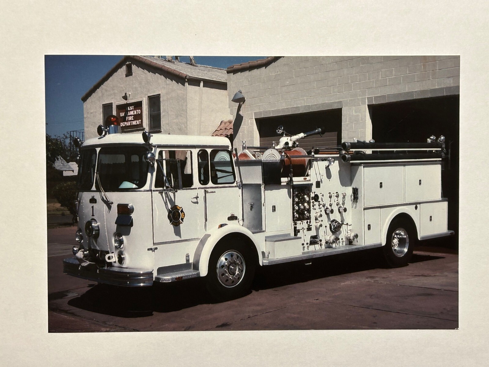East Yolo CA 1968 Crown pumper Fire Apparatus Photo A46