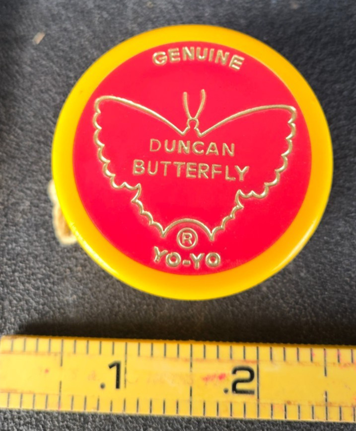 Vintage, Genuine Duncan Butterfly Yo-Yo, Yellow Red, Toy, with string